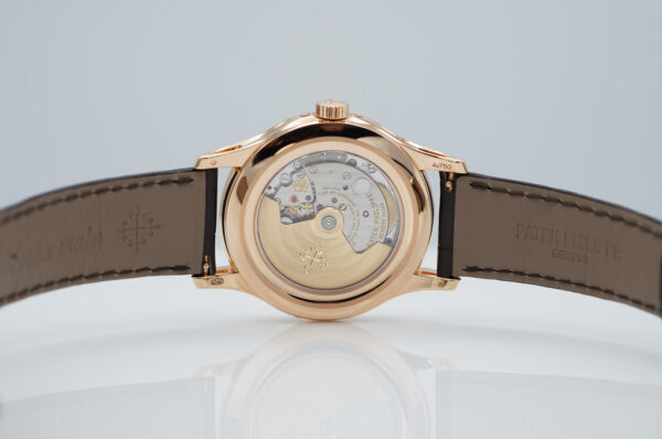 Patek PHILIPPE 5205R ANNUAL CALENDAR 18K ROSE GOLD WHITE DIAL 2021 FULL SET - Image 8