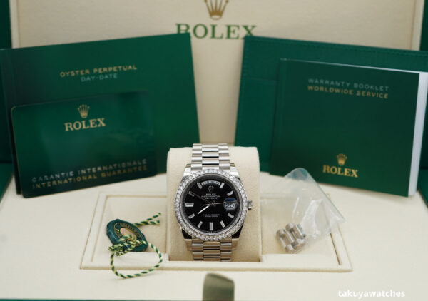 Rolex 228349RBR DAY DATE 40 WHITE GOLD BAGUETTE DIAMOND BLACK DIAL 2022 FULL SET - Image 2