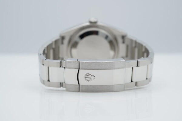 MINT Rolex 126200 DATEJUST 36 BLUE DIAL OYSTER BAND 2023 COMPLETE SET - Image 7