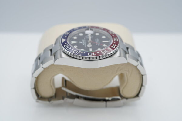 MINT Rolex 126710BLRO PEPSI GMT MASTER II RED BLUE BEZEL OYSTER 2021 FULL SET - Image 4