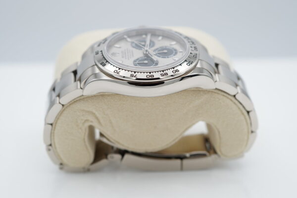 Rolex 116509 COSMOGRAPH DAYTONA WHITE GOLD SILVER DIAL 2021 WARRANTY FULL SET - Image 3