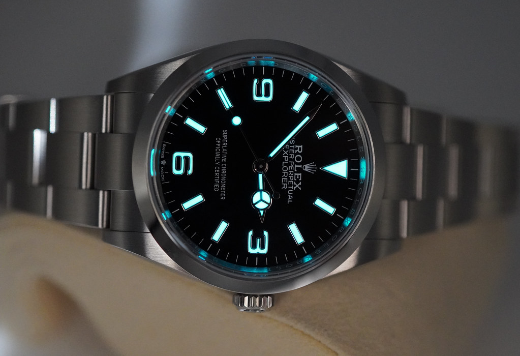 MINT Rolex 124270 EXPLORER I FULL LUME DIAL 36MM 2023 MINT Rolex 124270 EXPLORER I FULL LUME DIAL 36MM 2023