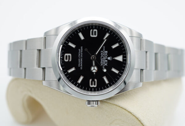 MINT Rolex 124270 EXPLORER I FULL LUME DIAL 36MM 2023 WARRANTY FULL SET - Image 9