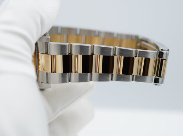 Rolex 16713 GMT MASTER 2 TWO TONE ROOTBEER BROWN DIAL 2004 BOXES PAPERS - Image 8