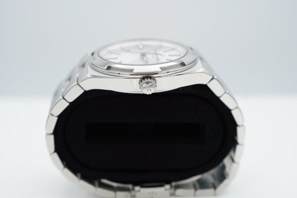 Vacheron CONSTANTIN OVERSEAS 4500V STAINLESS STEEL SILVER DIAL 2022 FULL SET - Image 3
