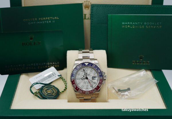 Rolex 126719BLRO GMT MASTER II WHITE GOLD PEPSI METEORITE DIAL 2023 FULL SET - Image 2