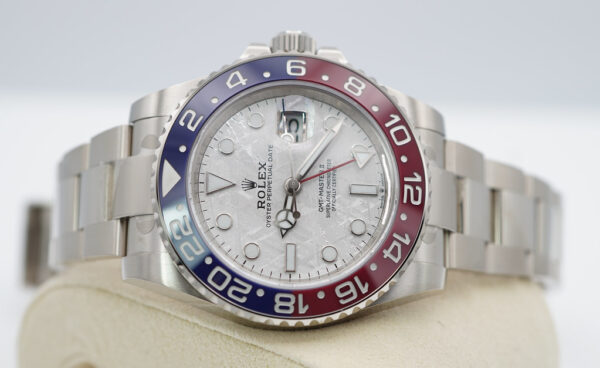Rolex 126719BLRO GMT MASTER II WHITE GOLD PEPSI METEORITE DIAL 2023 FULL SET - Image 10