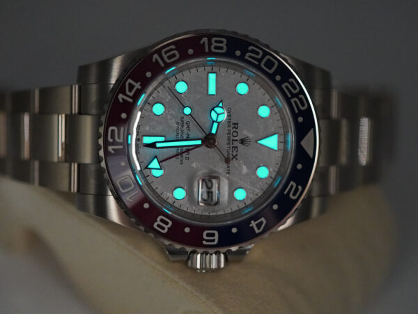 Rolex 126719BLRO GMT MASTER II WHITE GOLD PEPSI METEORITE DIAL 2023 FULL SET - Image 11