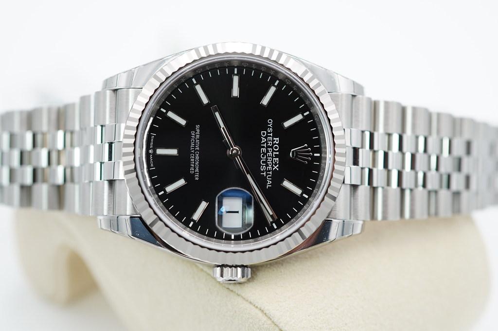 NEW Rolex 126234 DATEJUST 36 FLUTED BEZEL BLACK DIAL JUBILEE
