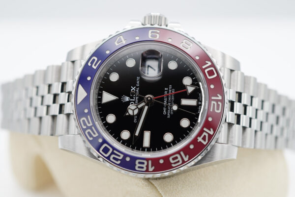 Rolex 126710BLRO PEPSI GMT MASTER II RED BLUE MK1 BEZEL JUBILEE 2018 FULL SET - Image 10
