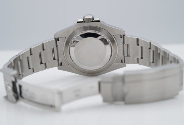Rolex 124060 SUBMARINER NO DATE 41MM 2021 WARRANTY COMPLETE SET - Image 8