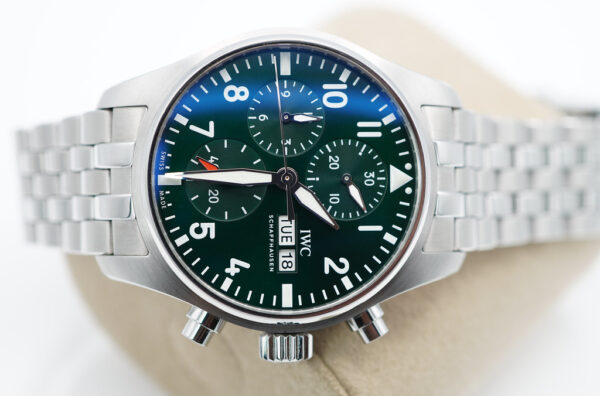 IWC IW388104 PILOT's WATCH CHRONOGRAPH 41 GREEN DIAL WARRANTY FULL SET - Image 9