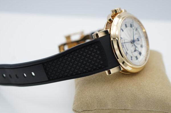 Breguet MARINE CHRONOGRAPH 5827 18K YELLOW GOLD SILVER DIAL 2021 FULL SET - Image 6