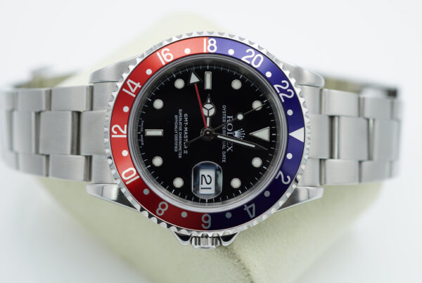 Rolex 16710 GMT MASTER II PEPSI Z SERIAL NO HOLES SEL SERVICED BOXES PAPERS - Image 10