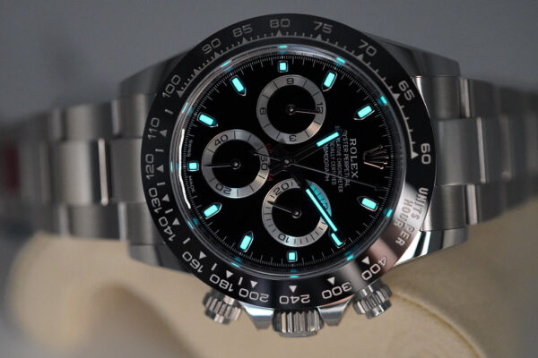 Rolex 116500LN COSMOGRAPH DAYTONA CERAMIC BEZEL BLACK DIAL COMPLETE SET - Image 11
