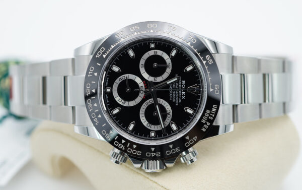 Rolex 116500LN COSMOGRAPH DAYTONA CERAMIC BEZEL BLACK DIAL COMPLETE SET - Image 9
