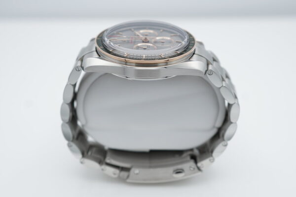 Omega SPEEDMASTER TOKYO 2020 OLYMPICS GREEN BEZEL GREY DIAL STEEL GOLD FULL SET - Image 4