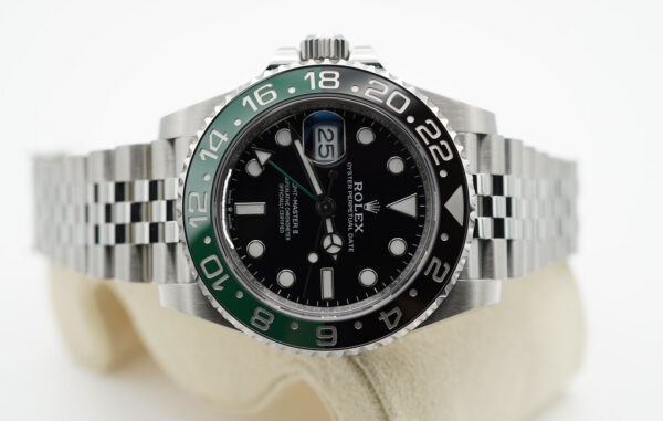 MINT Rolex 126720VTNR GMT MASTER II LEFTY BLACK GREEN SPRITE JUBILEE BAND 2022 FULL SET - Image 9