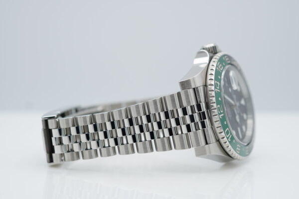 MINT Rolex 126720VTNR GMT MASTER II LEFTY BLACK GREEN SPRITE JUBILEE BAND 2022 FULL SET - Image 6
