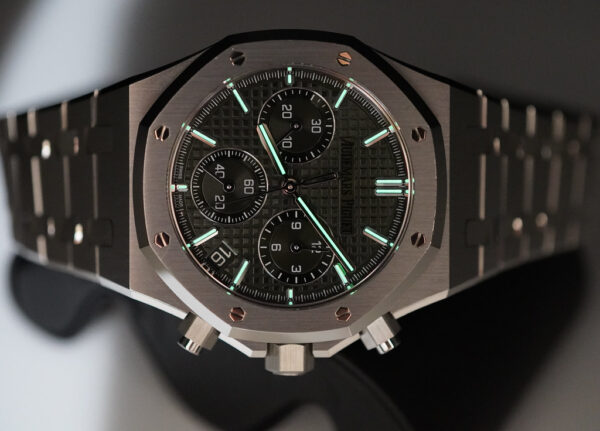 Audemars PIGUET ROYAL OAK CHRONOGRAPH 50TH ANNIVERSARY 26240ST GREEN DIAL 2022 WARRANTY - Image 12