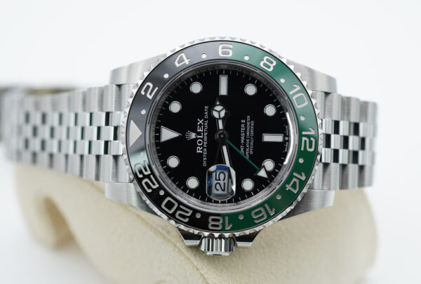 MINT Rolex 126720VTNR GMT MASTER II LEFTY BLACK GREEN SPRITE JUBILEE BAND 2022 FULL SET - Image 10