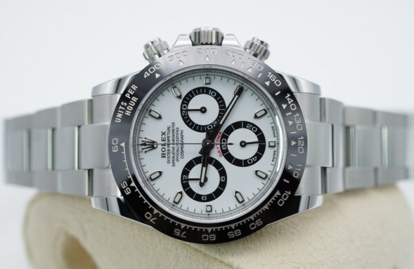 Rolex 116500LN COSMOGRAPH DAYTONA CERAMIC BEZEL WHITE DIAL 2023 FULL SET - Image 10