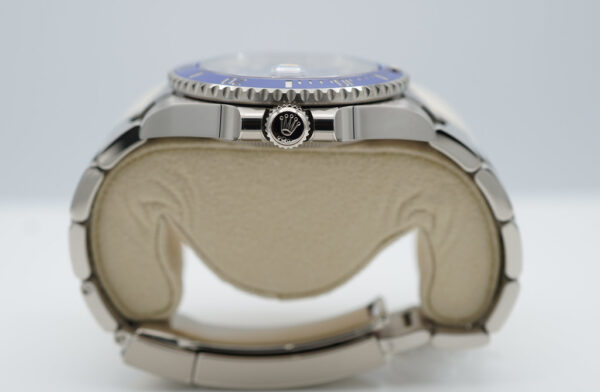 Rolex 116619LB SUBMARINER WHITE GOLD BLUE DIAL SMURF 2020 WARRANTY FULL SET - Image 3
