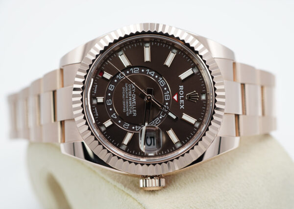Rolex 326935 SKY-DWELLER 18K ROSE GOLD CHOCOLATE DIAL 2021 COMPLETE SET - Image 9