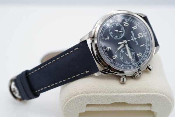 Patek PHILIPPE 5172G CHRONOGRAPH 18K WHITE GOLD BLUE DIAL 2023 FULL SET - Image 5