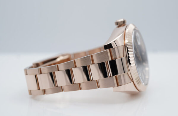 Rolex 326935 SKY-DWELLER 18K ROSE GOLD CHOCOLATE DIAL 2021 COMPLETE SET - Image 6