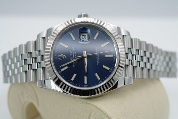 Rolex 126334 DATEJUST 41 FLUTED BEZEL BLUE STICK DIAL JUBILEE WARRANTY FULL SET - Image 10