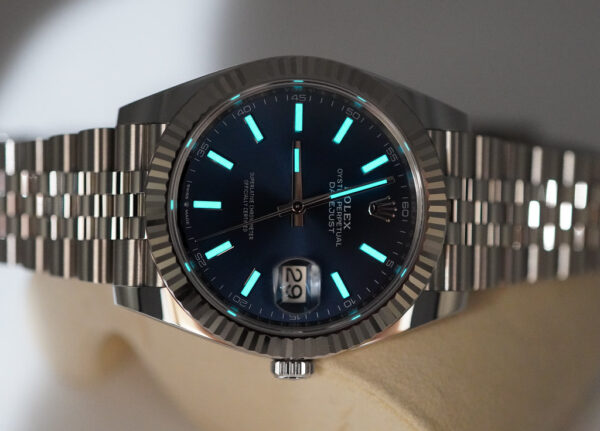 Rolex 126334 DATEJUST 41 FLUTED BEZEL BLUE STICK DIAL JUBILEE WARRANTY FULL SET - Image 11
