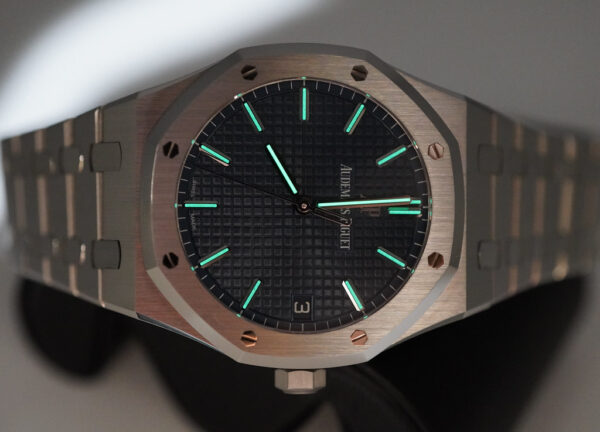 Audemars PIGUET ROYAL OAK 15500ST STAINLESS STEEL BLUE DIAL 41MM COMPLETE SET - Image 12