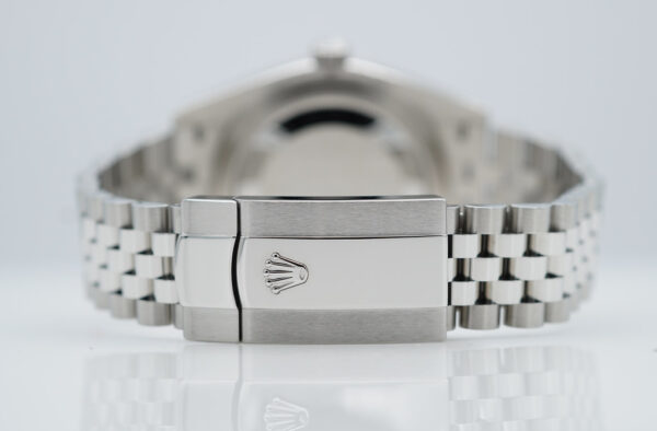 Rolex 126334 DATEJUST 41 FLUTED BEZEL WHITE STICK DIAL JUBILEE BAND FULL SET - Image 7