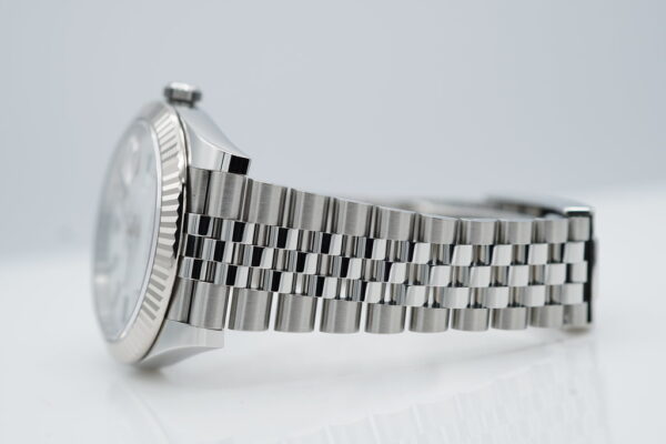 Rolex 126334 DATEJUST 41 FLUTED BEZEL WHITE STICK DIAL JUBILEE BAND FULL SET - Image 5