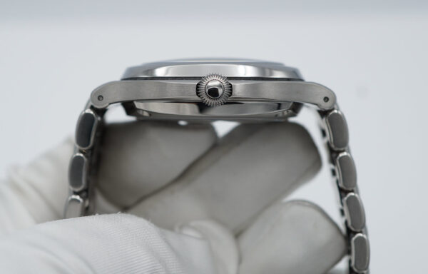 Laurent Ferrier SPORT AUTO TITANIUM BLUE DIAL 2022 WARRANTY FULL SET - Image 4