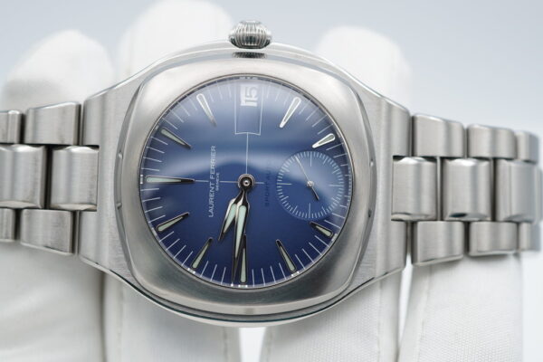 Laurent Ferrier SPORT AUTO TITANIUM BLUE DIAL 2022 WARRANTY FULL SET - Image 10