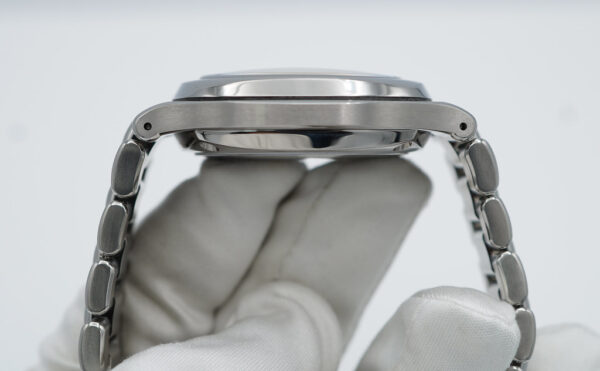 Laurent Ferrier SPORT AUTO TITANIUM BLUE DIAL 2022 WARRANTY FULL SET - Image 5