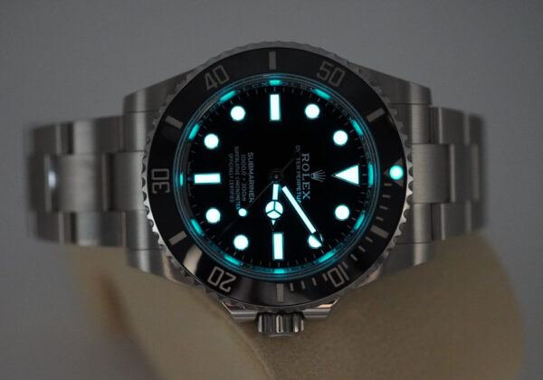 Rolex 124060 SUBMARINER NO DATE 41MM 2023 WARRANTY COMPLETE SET - Image 10