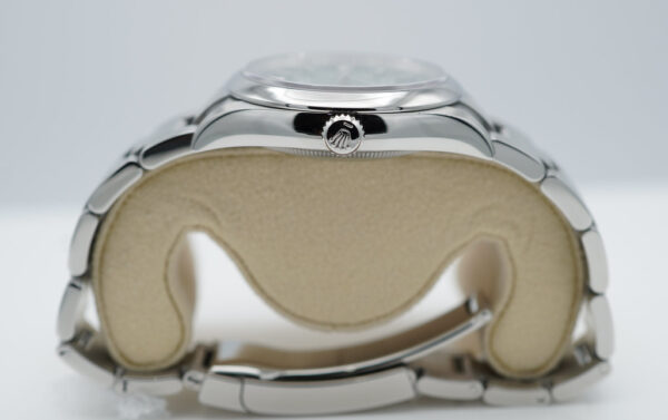 Rolex 126000 OYSTER PERPETUAL 36 GREEN DIAL 2021 COMPLETE SET - Image 4