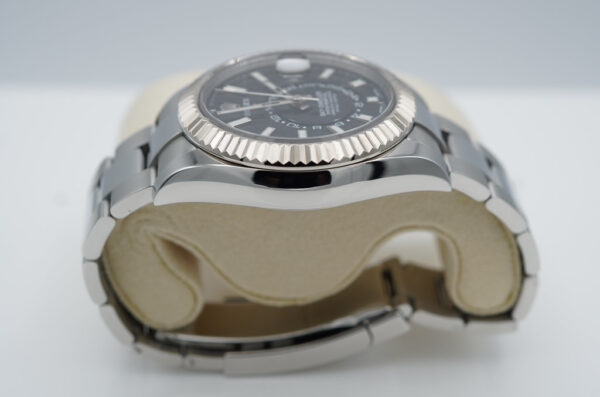 Rolex 326934 SKY-DWELLER STEEL BLACK DIAL OYSTER BRACELET COMPLETE SET - Image 4