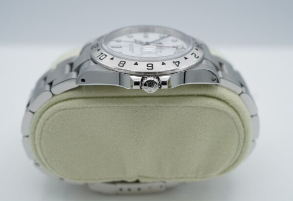Rolex 16570 EXPLORER II 40MM POLAR WHITE DIAL LUG HOLES A SERIAL BOX PAPER - Image 3