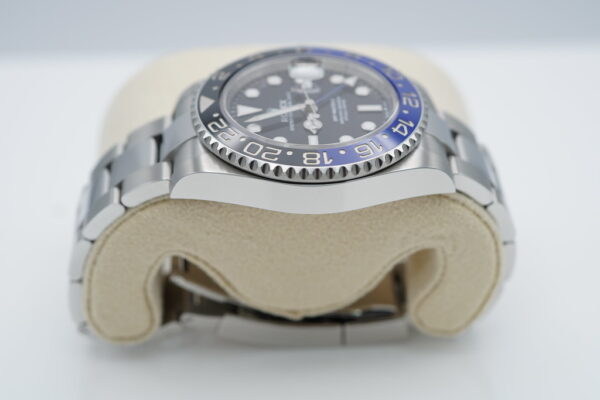 Rolex 126710BLNR GMT MASTER II BLACK BLUE BEZEL NEW MODEL 2023 FULL SET - Image 4