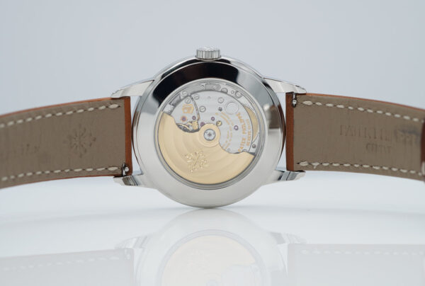 Patek PHILIPPE 5212A STEEL CALATRAVA WEEKLY CALENDAR 2019 COMPLETE SET - Image 8