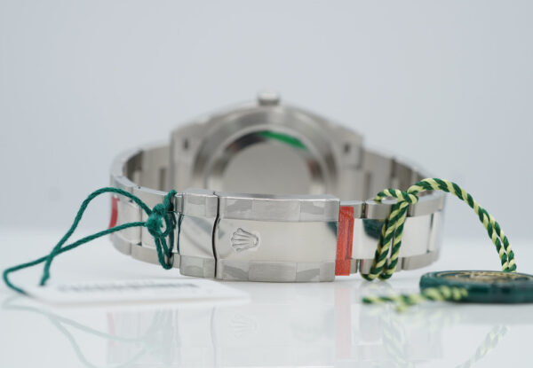 BRAND NEW Rolex 126300 DATEJUST 41 MINT GREEN DIAL OYSTER BAND 2023 STICKERS FULL SET - Image 7
