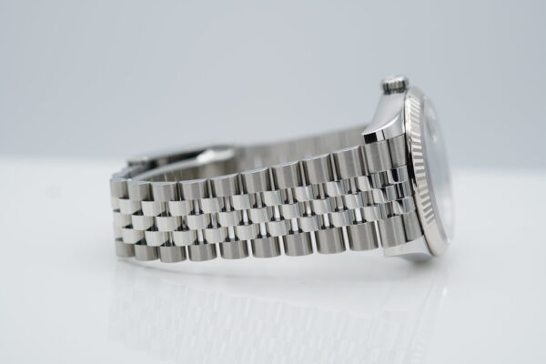 Rolex 126234 DATEJUST 36 FLUTED BEZEL WIMBLEDON DIAL JUBILEE 2023 FULL SET - Image 6