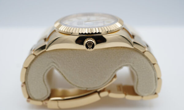 Rolex 326938 SKY-DWELLER 18K YELLOW GOLD WHITE STICK DIAL 2021 FULL SET - Image 3