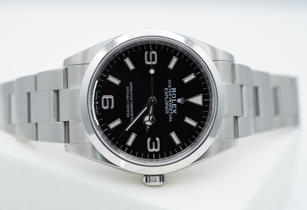 Rolex 124270 EXPLORER I FULL LUME DIAL 36MM 2023 WARRANTY COMPLETE