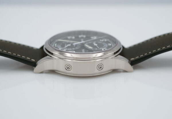 Patek PHILIPPE 5924G WHITE GOLD CALATRAVA PILOT TRAVEL TIME CHRONOGRAPH 2023 MODEL - Image 4