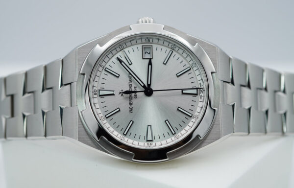 Vacheron CONSTANTIN OVERSEAS 4500V STAINLESS STEEL SILVER DIAL 2021 FULL SET - Image 10